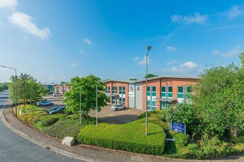 Industrial unit to rent, Woodward Ave Yate BS37 5YS