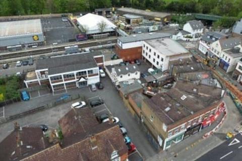 Office for sale, 21 Woodthorpe Rd Ashford TW15 2RP