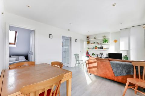 undefined, Lavender Hill, SW11