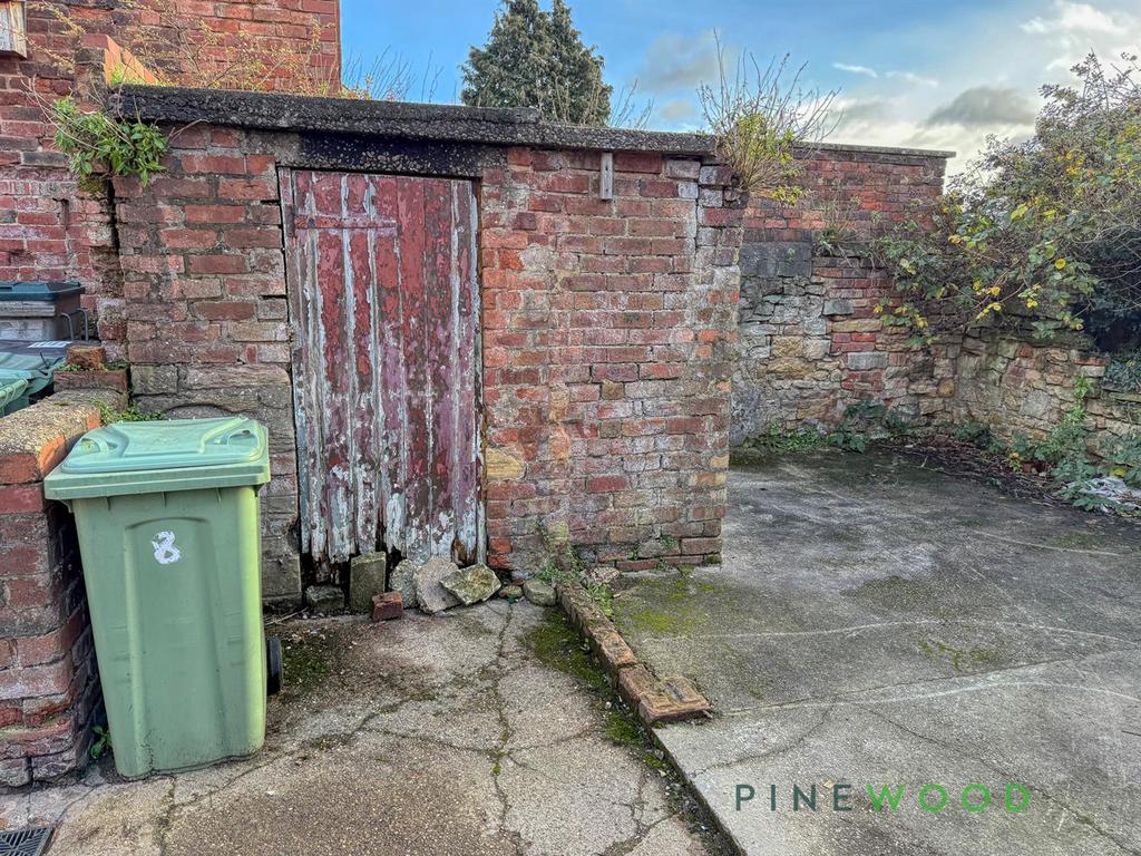 Outbuilding