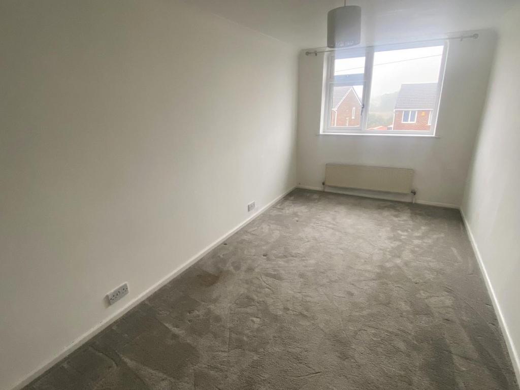 Bedroom 3.jpg