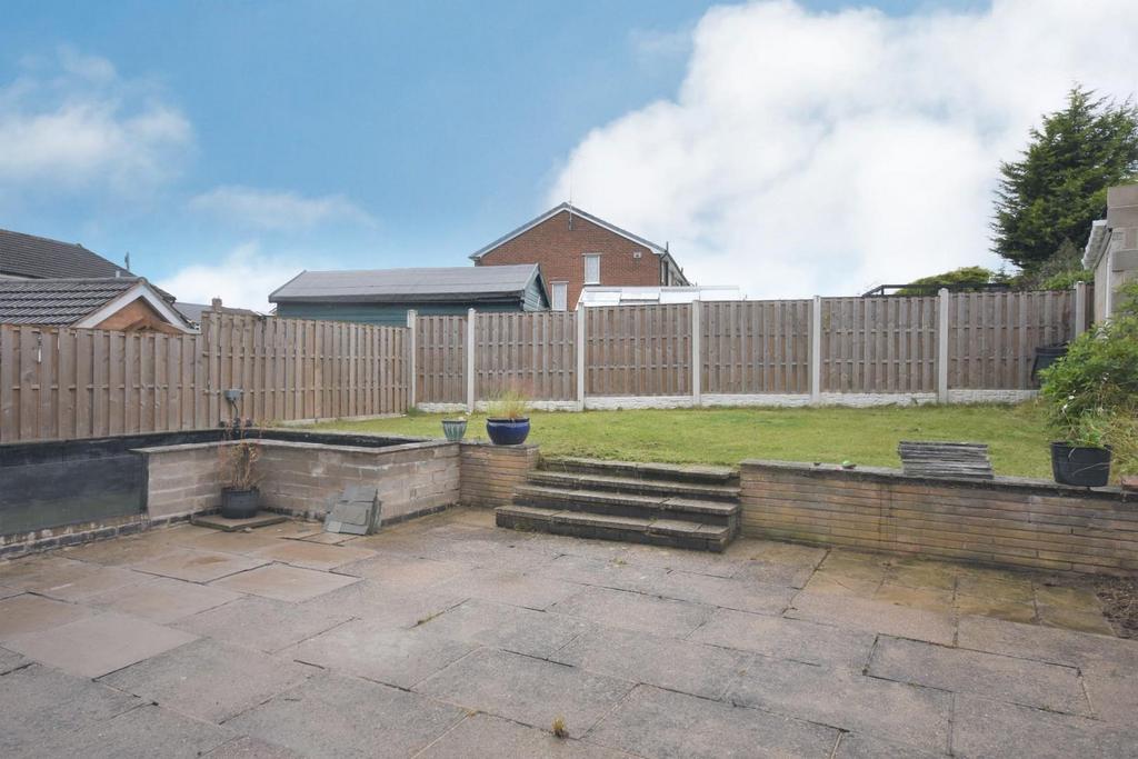 Rear garden 01.jpg