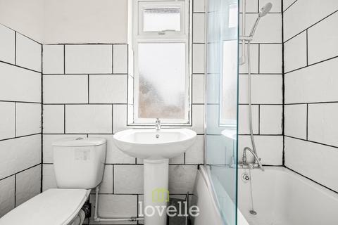 2 bedroom semi-detached house for sale, Marton Grove, Grimsby DN33