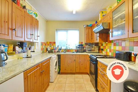 6 bedroom semi-detached house to rent, Station Road, Filton, Bristol, South Gloucestershire, BS34