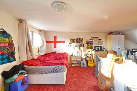 6 bedroom semi-detached house to rent, Station Road, Filton, Bristol, South Gloucestershire, BS34