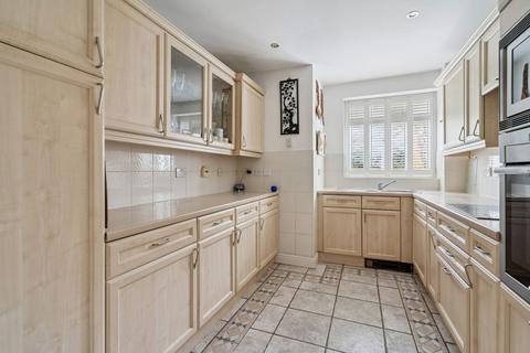 2 bedroom flat for sale, Millers Close, Rickmansworth Road, Chorleywood