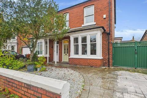 3 bedroom semi-detached house for sale, Westwood Avenue, North Yorkshire TS5
