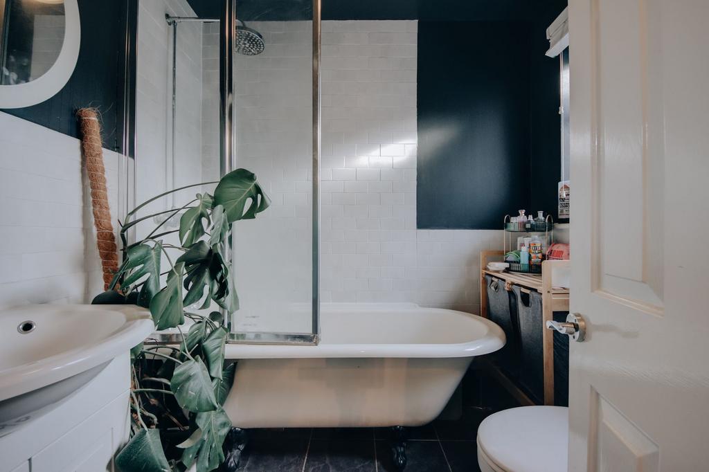 Family bathroom