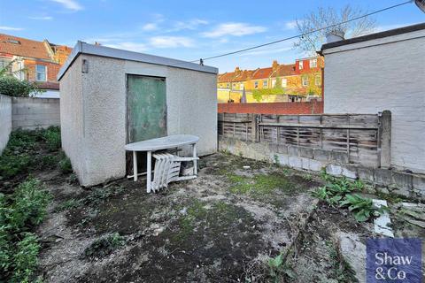 3 bedroom end of terrace house for sale, Cecil Road, Hounslow TW3