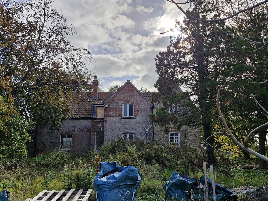 Tudor Cottage - a.jpg