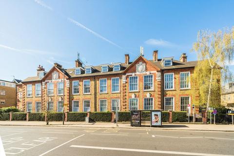 undefined, Garratt Lane, London SW18