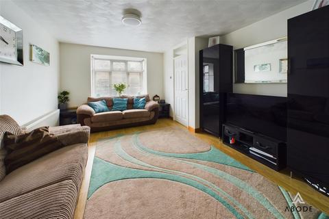 undefined, Wallfields Close, Findern DE65