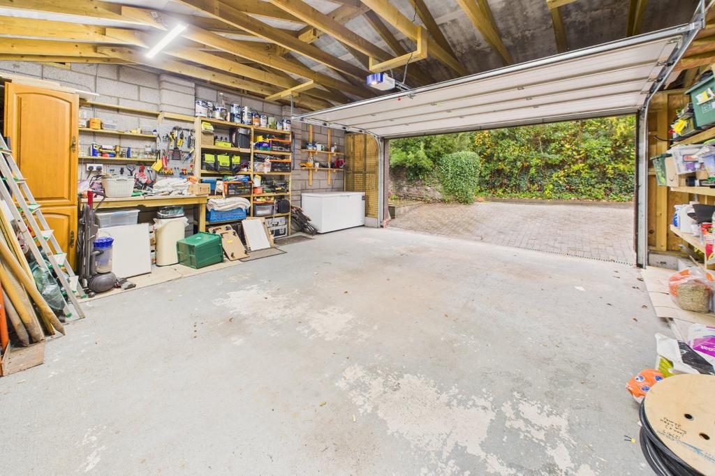 Double Garage