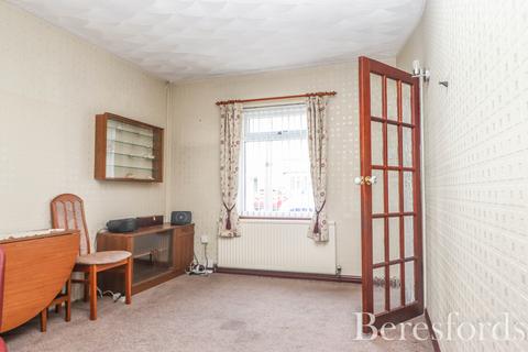 3 bedroom terraced house for sale, Henry Road, Chelmsford, CM1