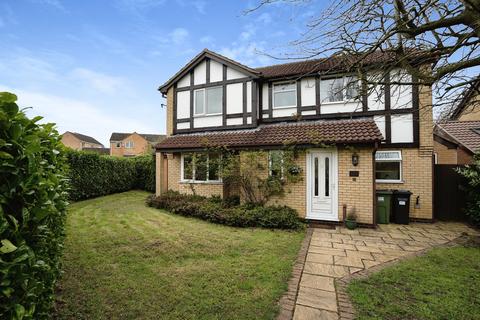 4 bedroom detached house to rent, Severn Road, Oadby, Leicester, LE2