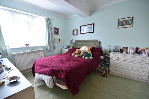 undefined, Horley, Surrey, RH6