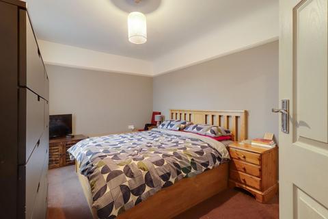 2 bedroom apartment for sale, St. Marks Hill, Surbiton, KT6