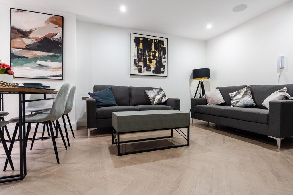 Modern and stylish living room with spacious se...