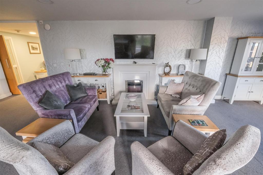 12hc-6.jpg
