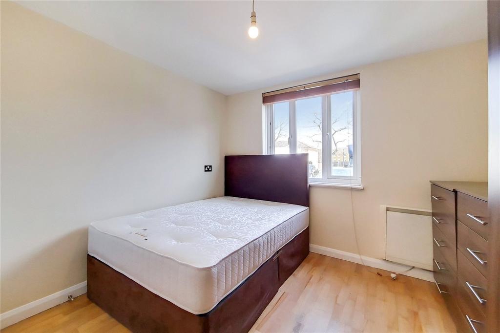 Apartment in London - View 5