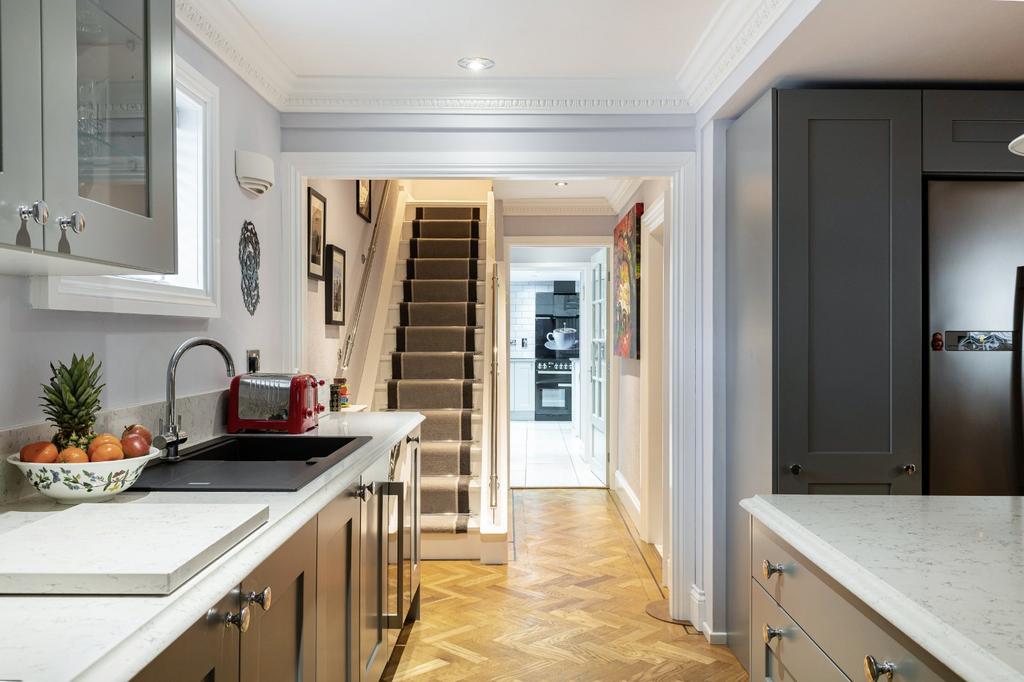 Kitchen/Dining