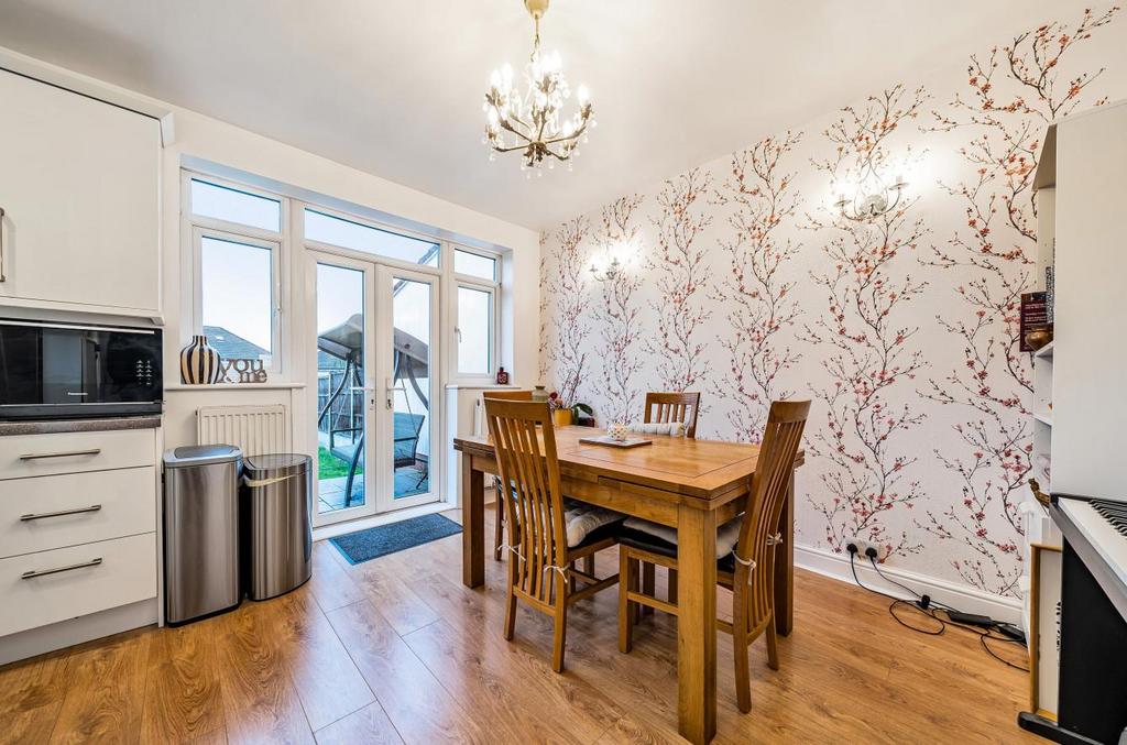 Davidson Frost-Wellings, DFW, Portland Crescent, S