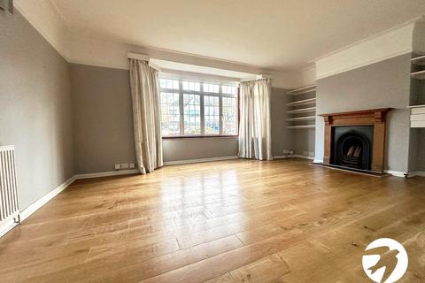 2 bedroom flat for sale, Lock Chase, London, SE3