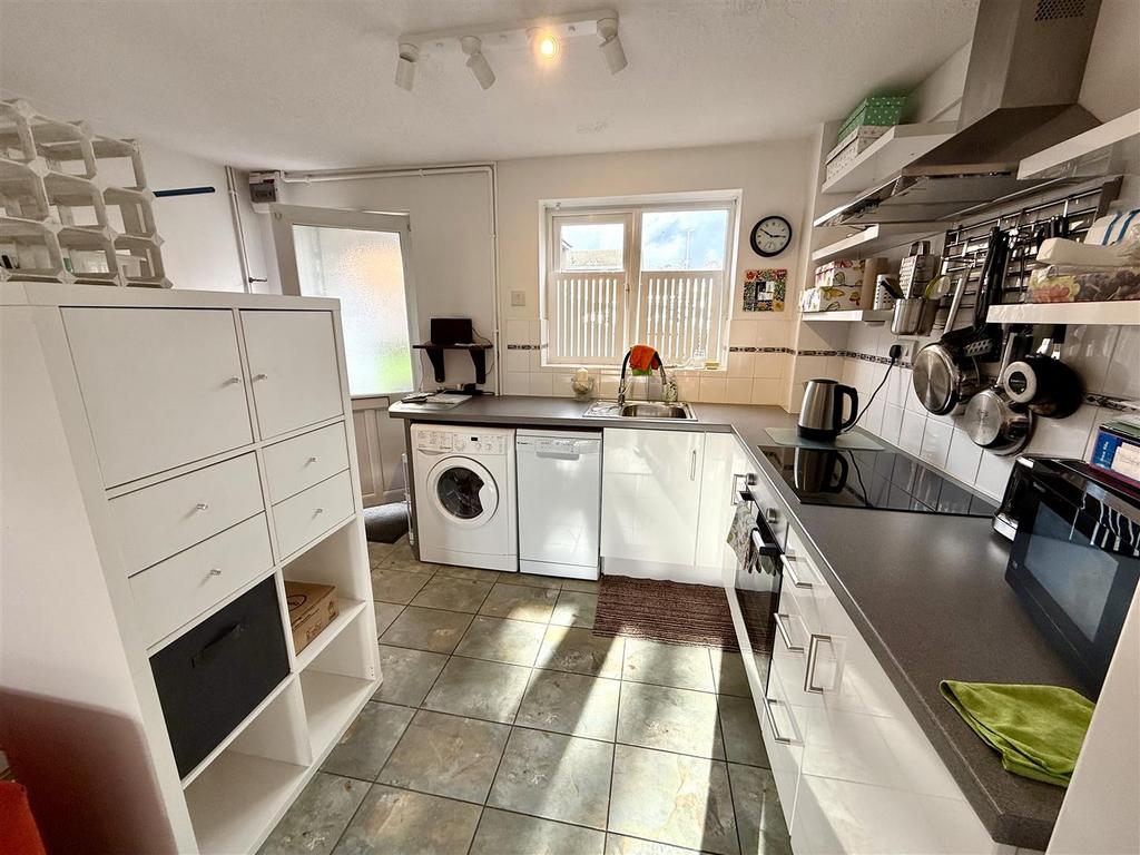 Another kitchen aspect