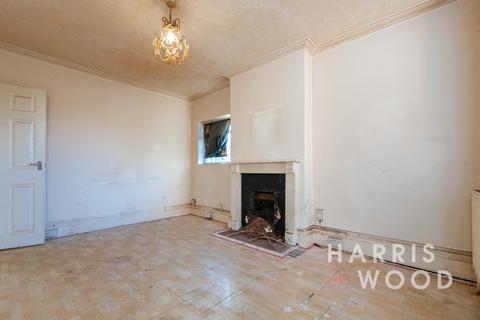 3 bedroom semi-detached house for sale, Harwich Road, Colchester, Essex, CO4