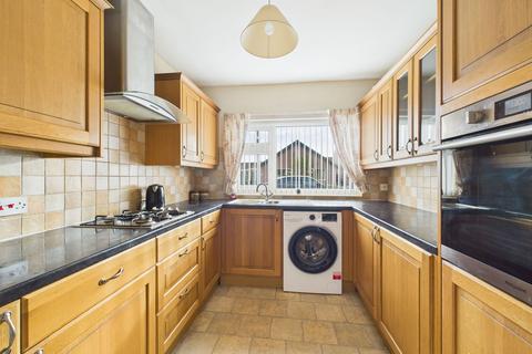 2 bedroom semi-detached bungalow for sale, 6 Sylvan Lea, Driffield, YO25 5FG