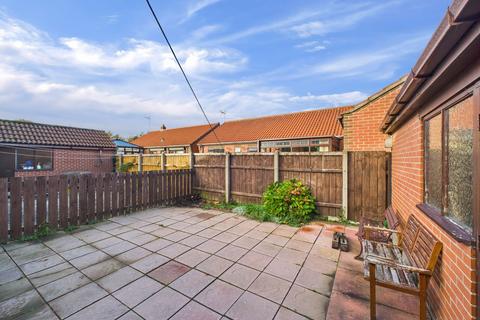 2 bedroom semi-detached bungalow for sale, 6 Sylvan Lea, Driffield, YO25 5FG