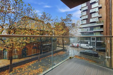 2 bedroom flat for sale, Waterford Court, London E14