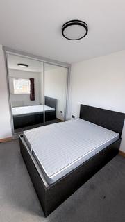 1 bedroom in a house share to rent, Gosling Road, Slough SL3