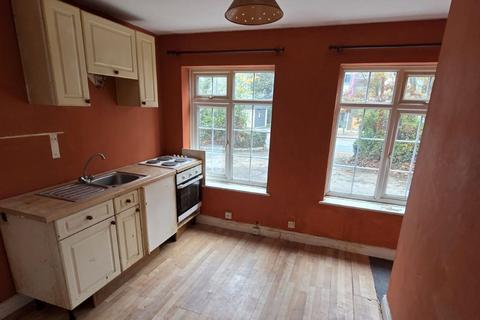 undefined, Flat 4 Elveden Court, Epsom Road, Leatherhead, Surrey, KT22 8TD
