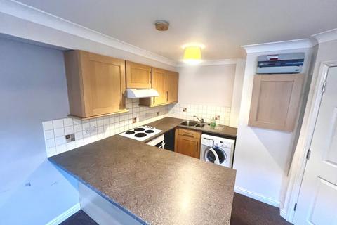 2 bedroom flat for sale, Flat 3 Clarendon Press, Market Street, Ventnor, Isle Of Wight, PO38 1HF