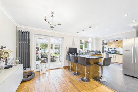 3 bedroom link detached house for sale, Rosehill Drive, Bransgore, Christchurch, Dorset, BH23