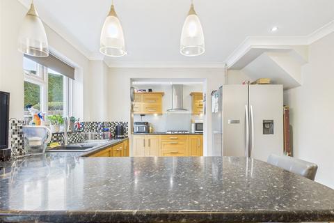 3 bedroom link detached house for sale, Rosehill Drive, Bransgore, Christchurch, Dorset, BH23