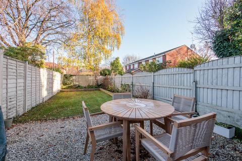 undefined, Beech Road, Hale, Altrincham