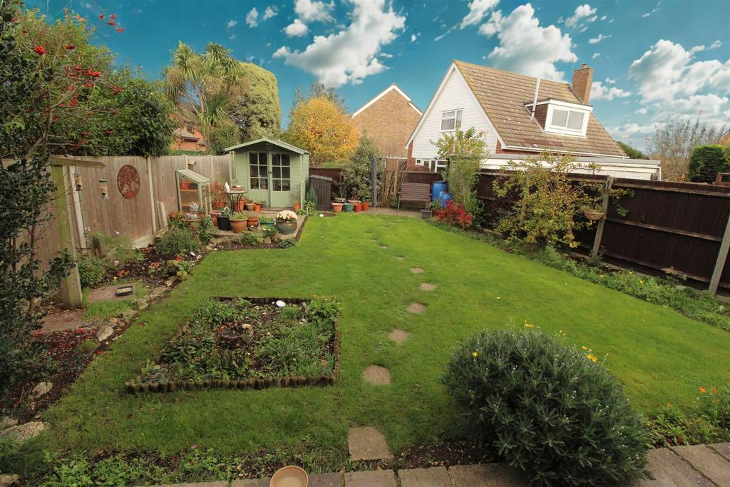 Garden 2.jpg