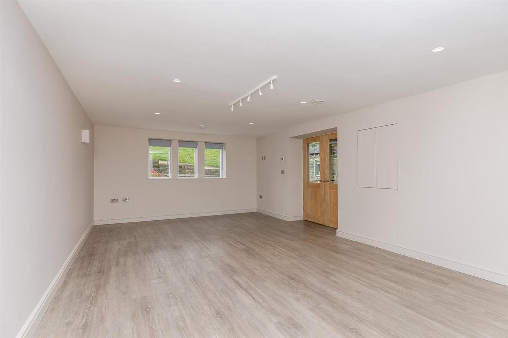 Bramleys Estate Agents - Stainland Dean - Halifax