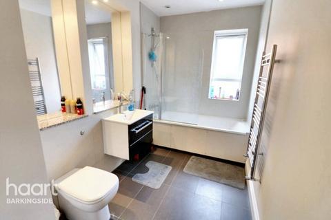 2 bedroom apartment for sale, 751-753 Cranbrook Road, Gants Hill