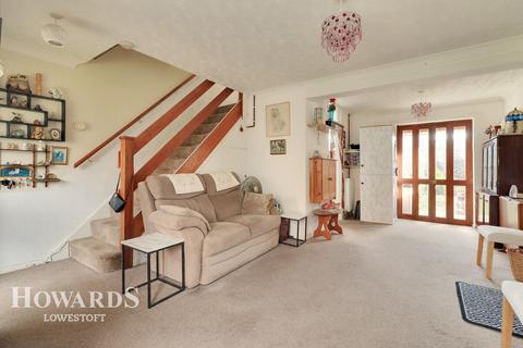 2 bedroom end of terrace house for sale, Catchpole Close, Kessingland