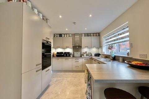 4 bedroom detached house for sale, Dunlop Drive, Thornton FY5