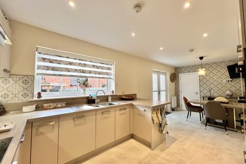 4 bedroom detached house for sale, Dunlop Drive, Thornton FY5