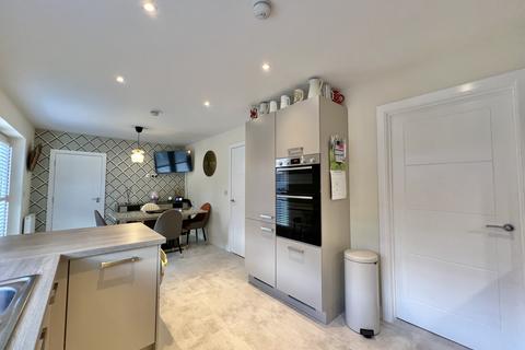 4 bedroom detached house for sale, Dunlop Drive, Thornton FY5