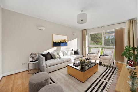 undefined, Carshalton Road, Sutton, SM1
