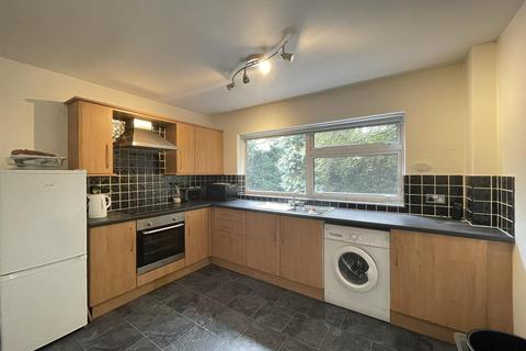 undefined, Clumber Crescent South, The Park, Nottingham