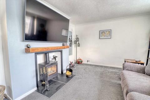 3 bedroom semi-detached house for sale, Walton on the naze CO14