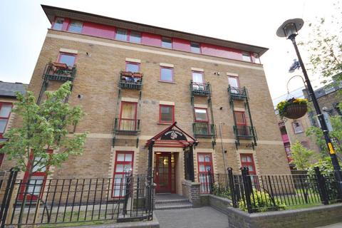 1 bedroom flat to rent, Knights House, 75 Gainsford Street, London