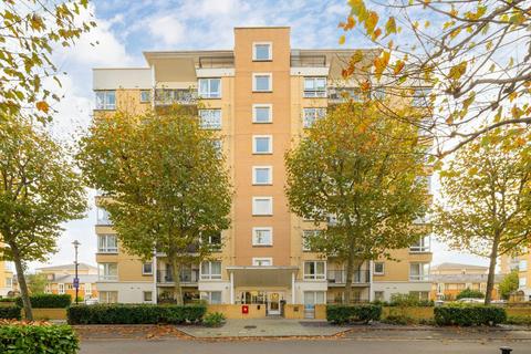Newport Avenue, London E14